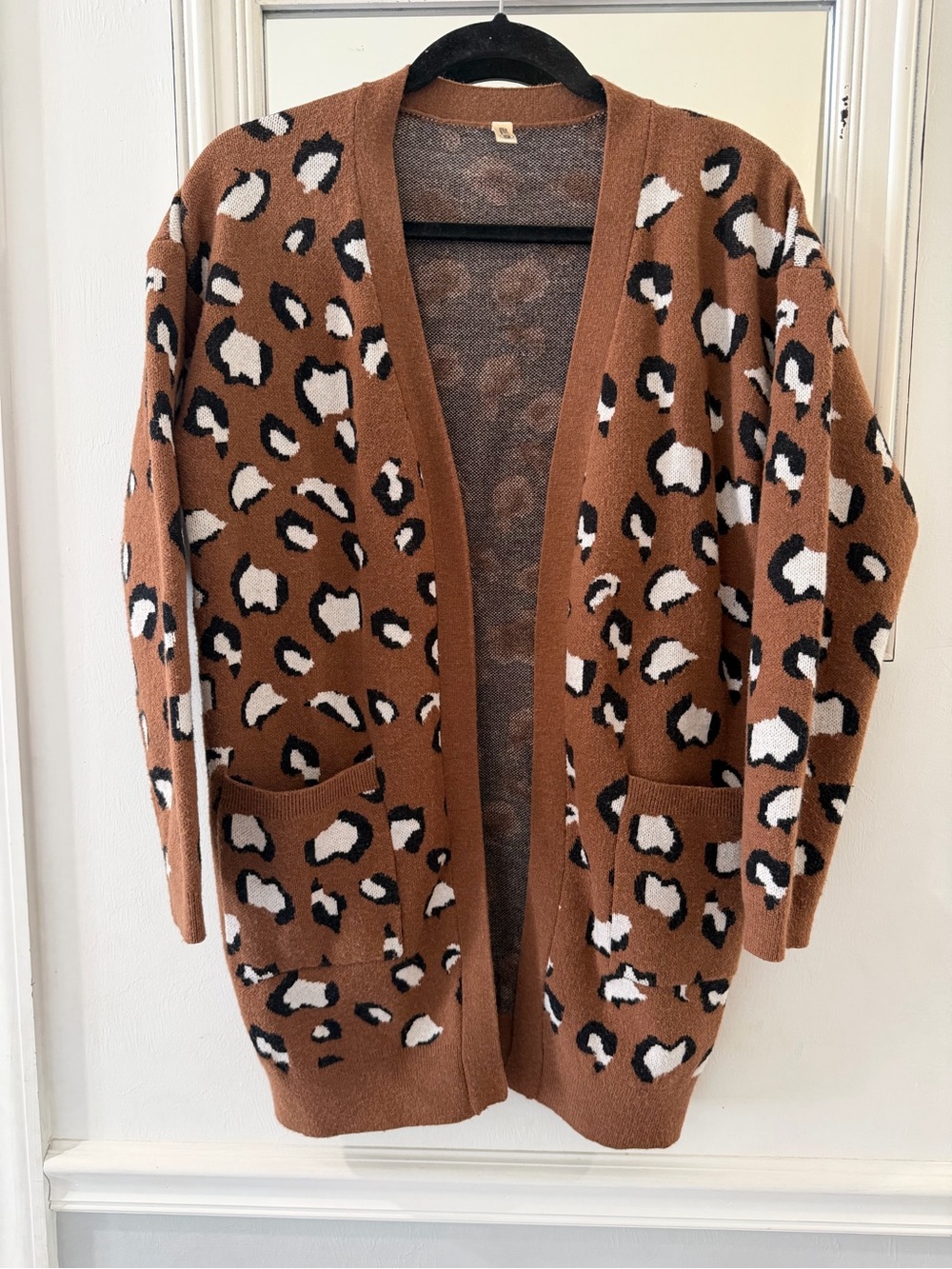 Grecerelle Open-Front Leopard Cardigan